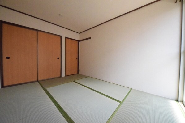 ウエストヒルズ・ショウの物件内観写真